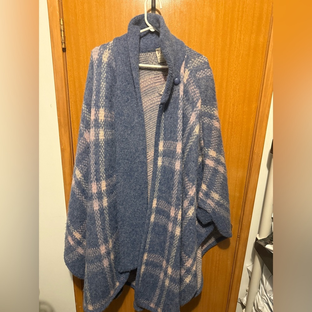 Tundra Blue and Pink Plaid Women's Cape